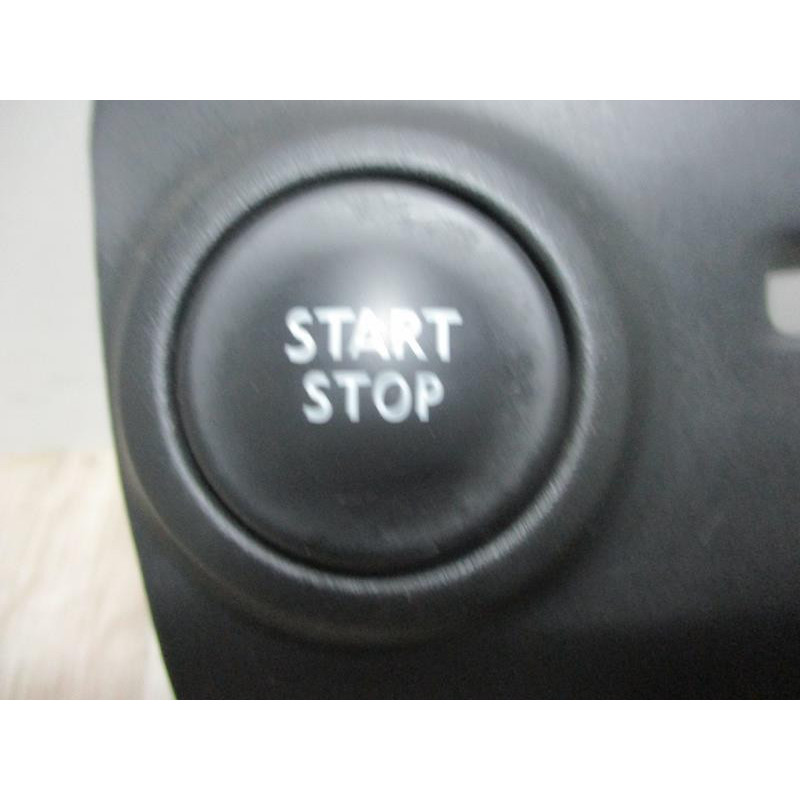 Bouton de demarrage RENAULT CLIO IV ESTATE d’occasion