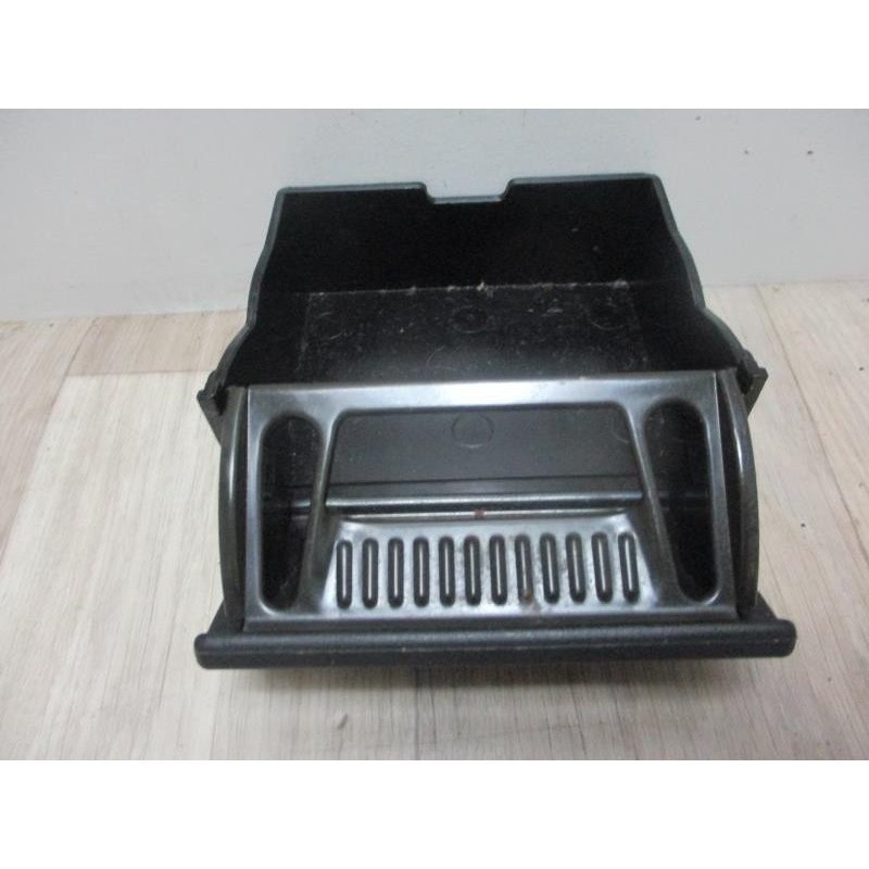 Cendrier RENAULT R9 1.4 67cv d’occasion