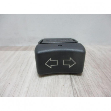 Interrupteur de leve vitre RENAULT R9 1.4 67cv d’occasion