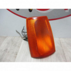 Optique avant secondaire droit (feux)(clignotant) RENAULT R9 1.4 67cv d’occasion