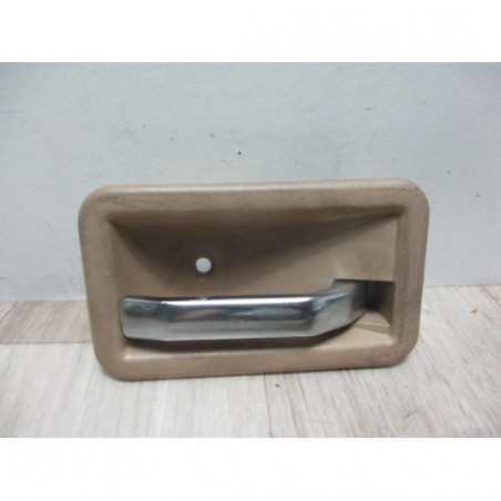 Poignee interieur arriere droit RENAULT R9 1.4 67cv d’occasion