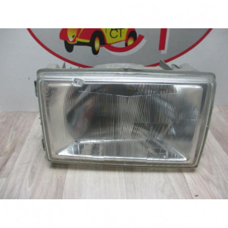 Optique avant principal droit (feux)(phare) RENAULT R9 1.4 67cv d’occasion