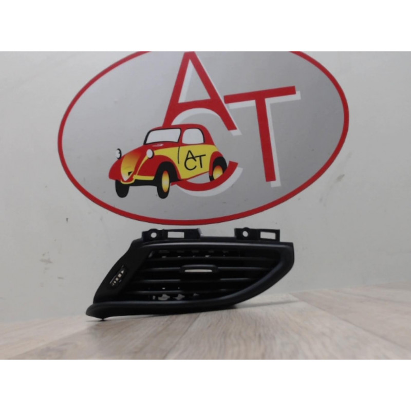 Aerateur tableau de bord avant droit FIAT TIPO 1.3 MJTD 16V 95 cv d’occasion