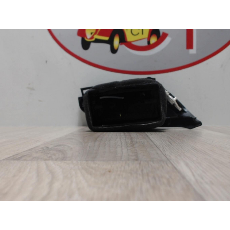 Aerateur tableau de bord avant droit FIAT TIPO 1.3 MJTD 16V 95 cv d’occasion