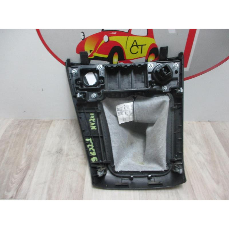 Soufflet de levier de vitesse NISSAN NV200 FOURGON d’occasion