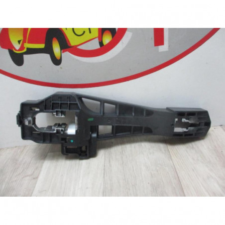 Support poignee porte avant gauche FIAT TIPO 1.3 MJTD 16V 95 cv d’occasion