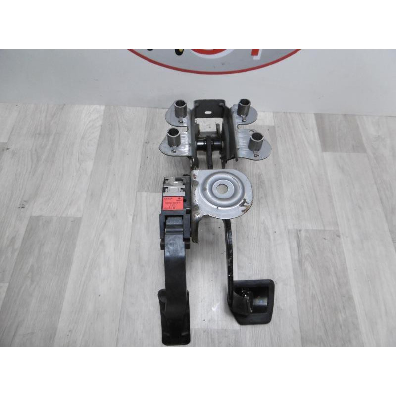 Pedalier  RENAULT SCENIC III PHASE 1 d’occasion