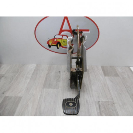 Pedalier de frein NISSAN NV200 FOURGON d’occasion