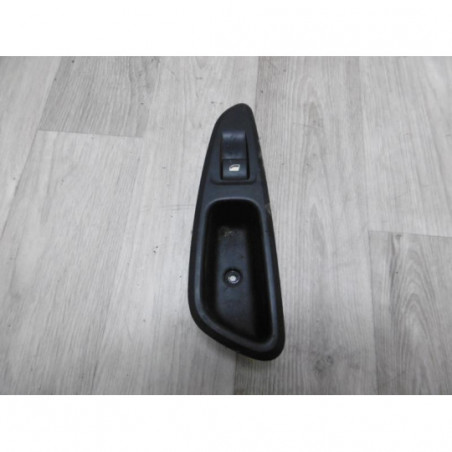 Interrupteur de leve vitre arriere droit PEUGEOT 308 SW PHASE 1 d’occasion