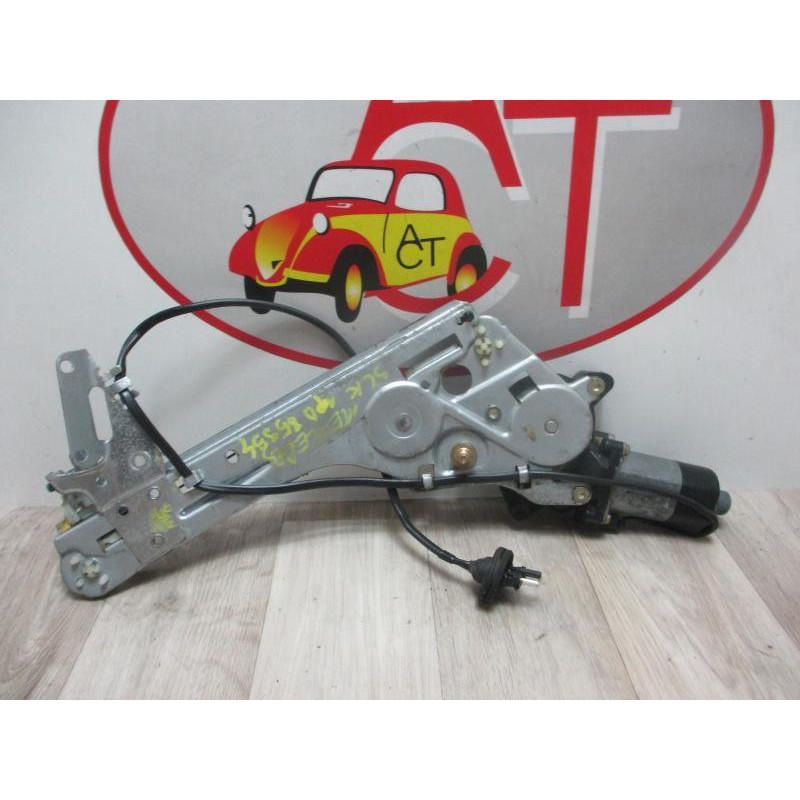 Leve vitre electrique arriere droit MERCEDES CLASSE SLK (170) PHASE 1 230K 2.3i d’occasion