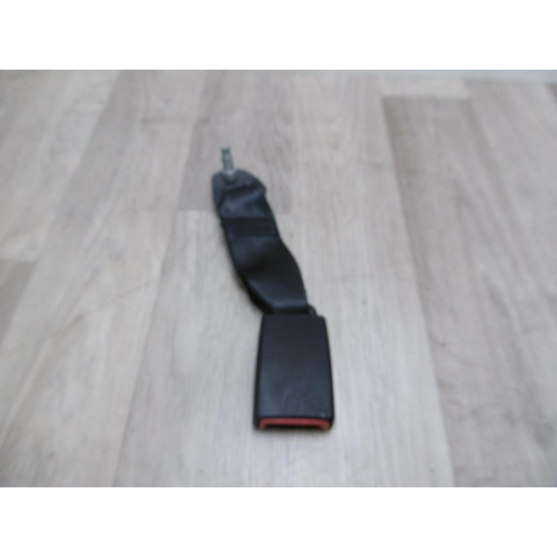 Attache ceinture arriere droit CITROEN C3 II PHASE 1 d’occasion