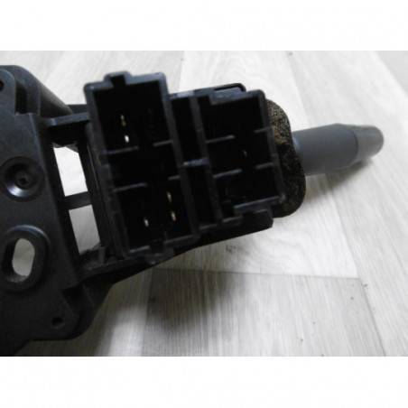 Commodo PEUGEOT 306 3 ET 5 PORTES d’occasion