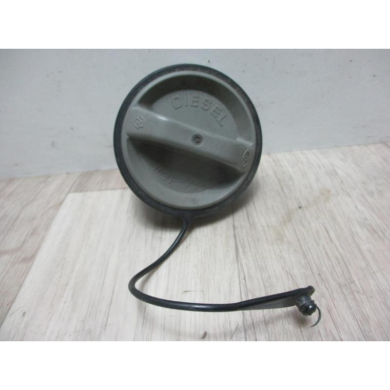 Bouchon de carburant TOYOTA COROLLA IX d’occasion