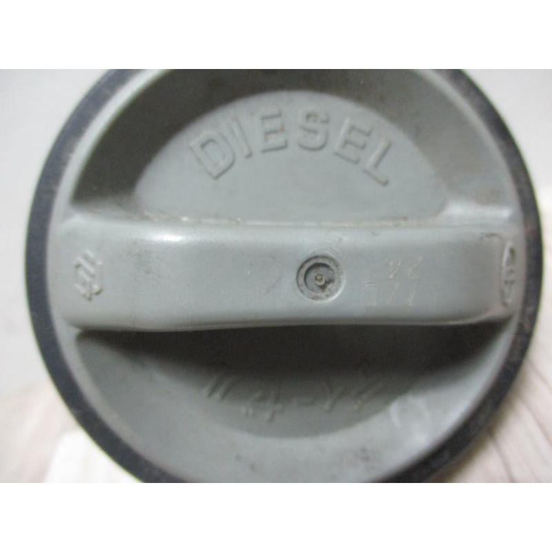 Bouchon de carburant TOYOTA COROLLA IX d’occasion
