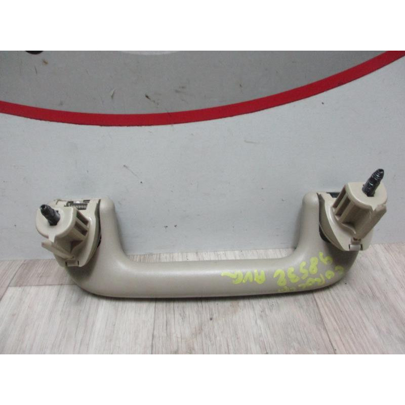 Poignee de maintien avant gauche TOYOTA COROLLA IX d’occasion
