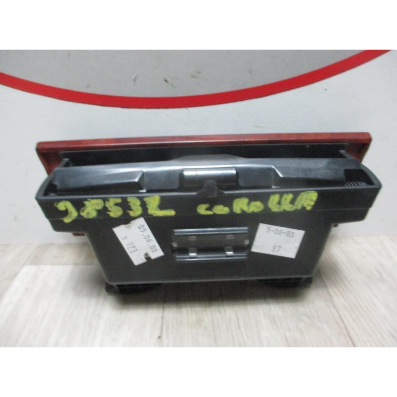 vide poche TOYOTA COROLLA IX d’occasion