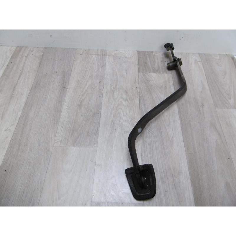 Pedalier d'embrayage TOYOTA COROLLA IX d’occasion
