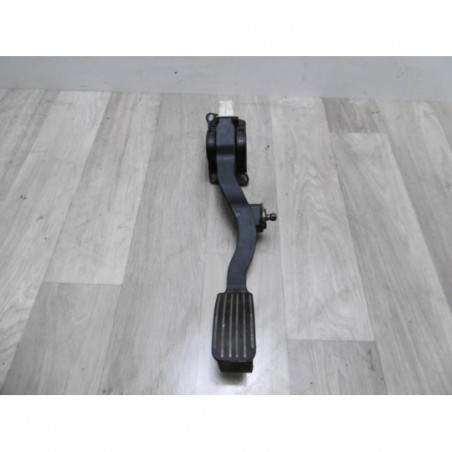 Pedalier d'accelerateur CITROEN C3 II PHASE 1 d’occasion