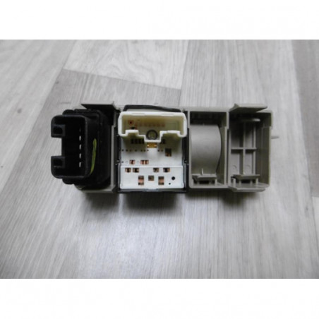 Commande de reglage hauteur de phare TOYOTA COROLLA IX d’occasion