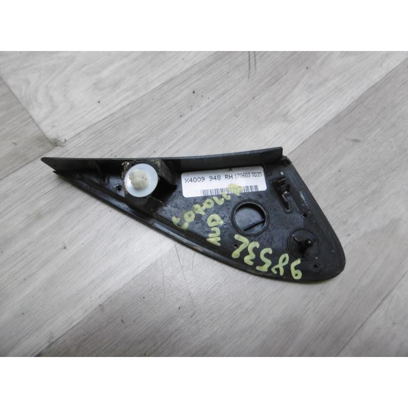 Cache retroviseur droit TOYOTA COROLLA IX d’occasion