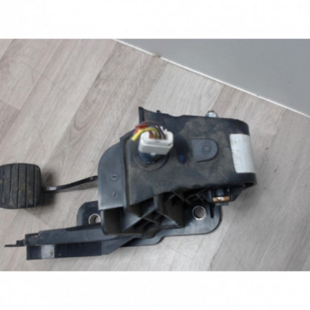 Pedalier de frein RENAULT MASTER III FOURGON d’occasion