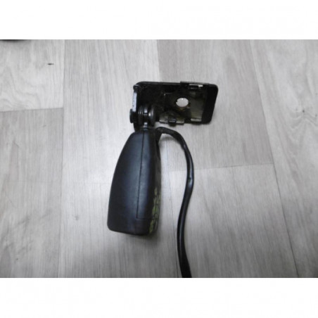 Attache ceinture arriere droit KIA CEED I SW d’occasion