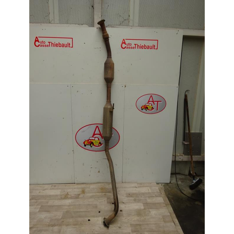 Silencieux intermediaire (echappement) TOYOTA COROLLA IX d’occasion