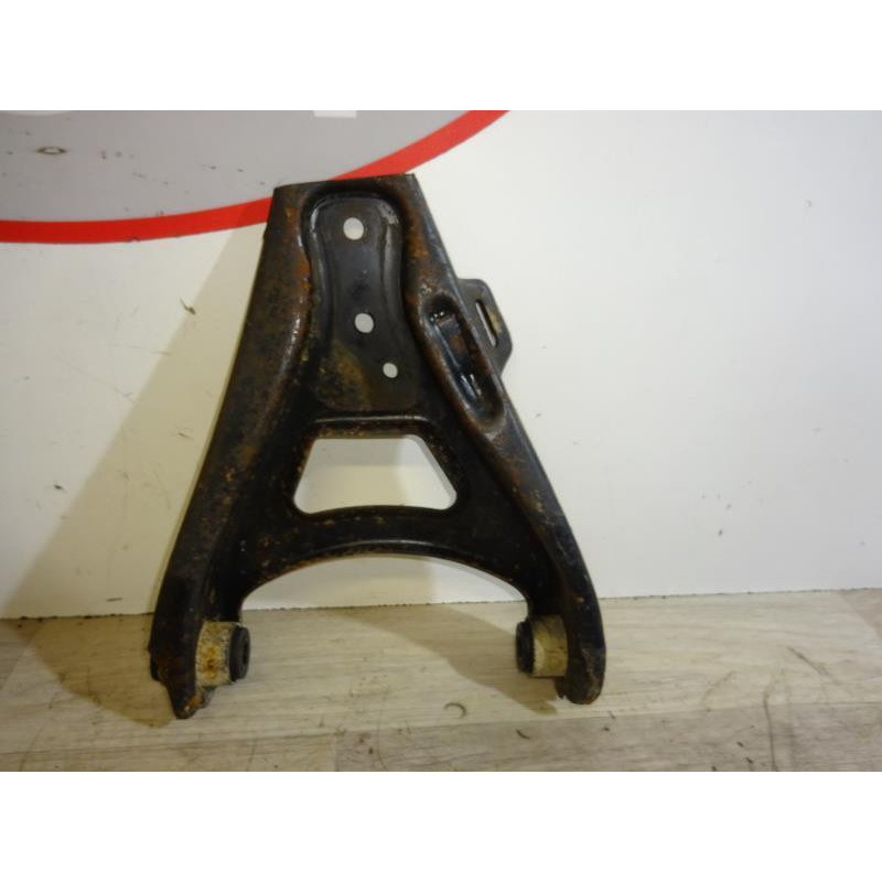 Triangle avant droit RENAULT SUPER 5 d’occasion