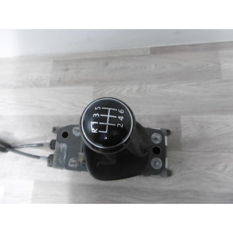 Levier de vitesses VOLKSWAGEN TOURAN PHASE 1 d’occasion