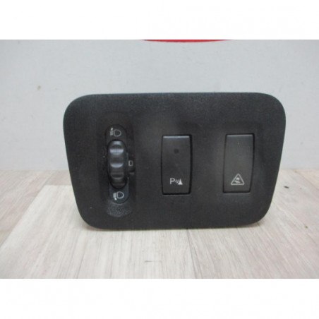 Commande de reglage hauteur de phare RENAULT  d’occasion