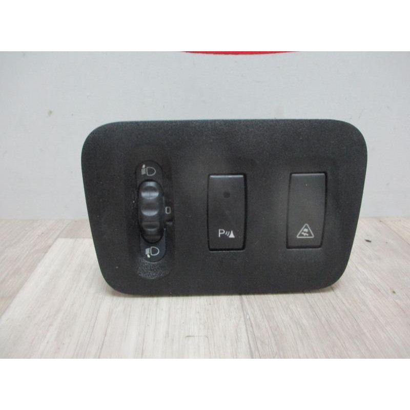 Commande de reglage hauteur de phare RENAULT  d’occasion