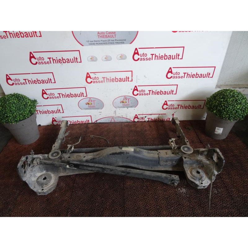Train arriere complet PEUGEOT EXPERT PHASE 1 COMBI d’occasion