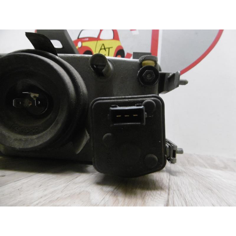 Optique avant principal droit (feux)(phare) FIAT PUNTO I PHASE 2 d’occasion