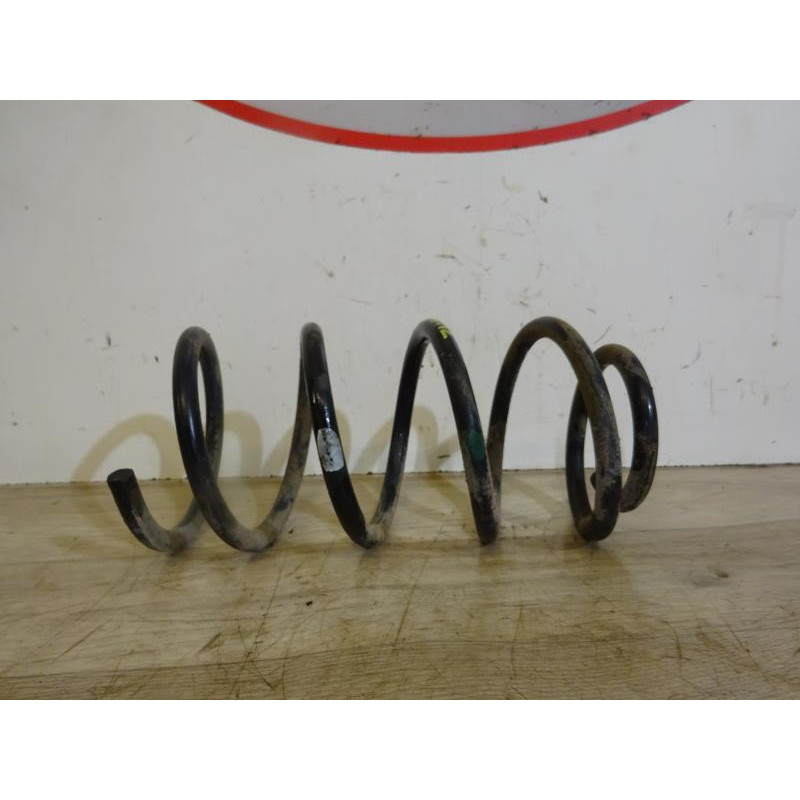 Ressort de suspension arriere droit CHEVROLET MATIZ II PHASE 1 d’occasion