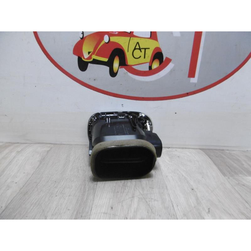 Aerateur tableau de bord central droit CITROEN C3 PICASSO PHASE 1 d’occasion
