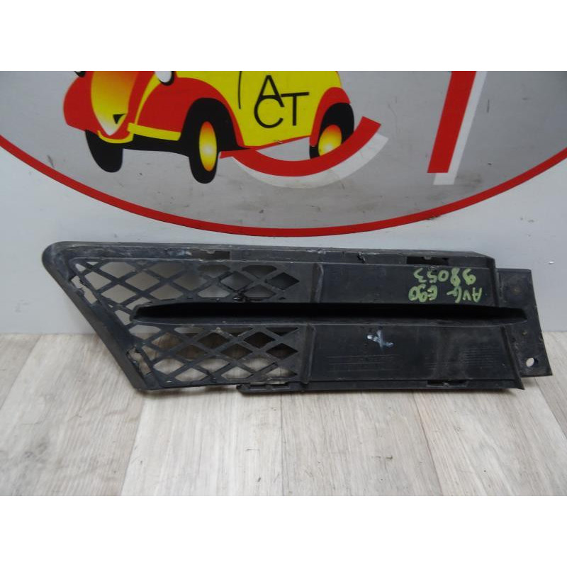 Grille de pare choc BMW SERIE 3 (E90) PHASE 1 d’occasion