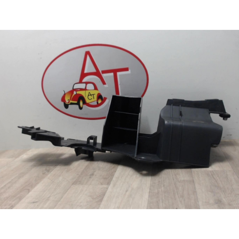Garniture hayon CITROEN C3 PICASSO PHASE 1 d’occasion