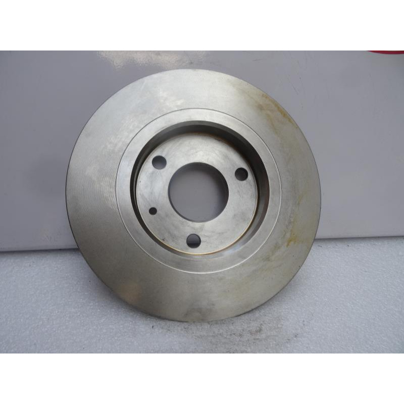 Paire de disques avant (freinage) PEUGEOT 106 PHASE 1 d’occasion