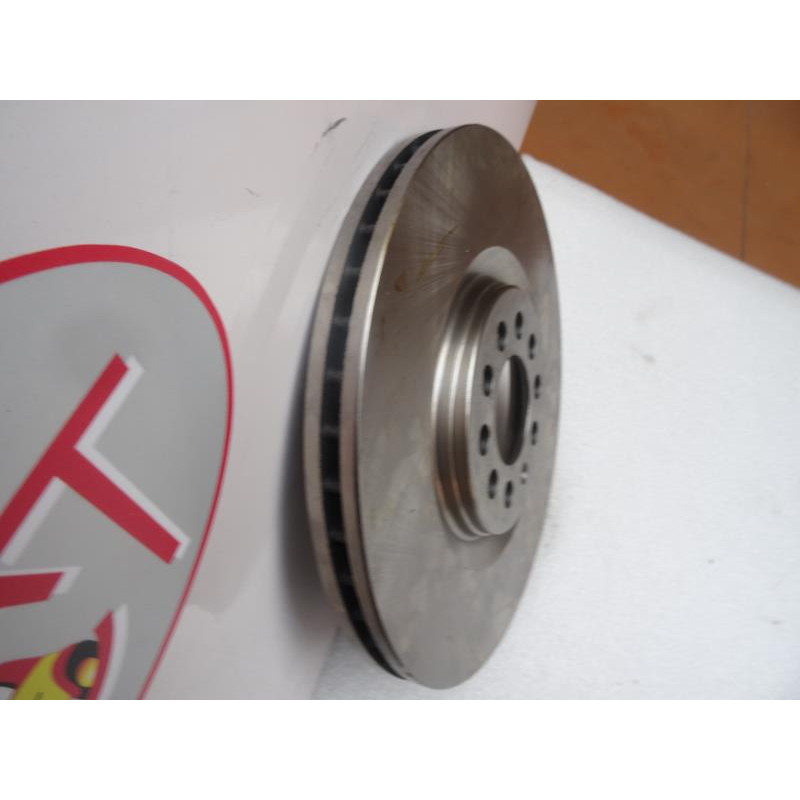 Paire de disques avant (freinage) VOLKSWAGEN GOLF IV d’occasion
