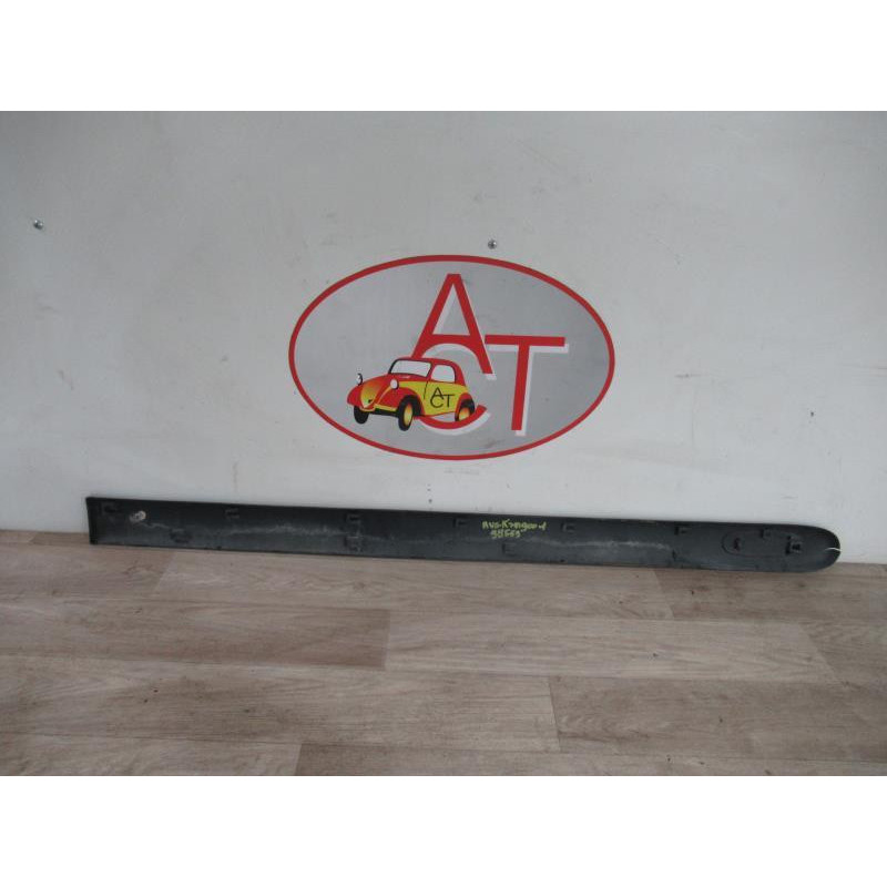 Baguette de porte avant gauche RENAULT KANGOO I d’occasion