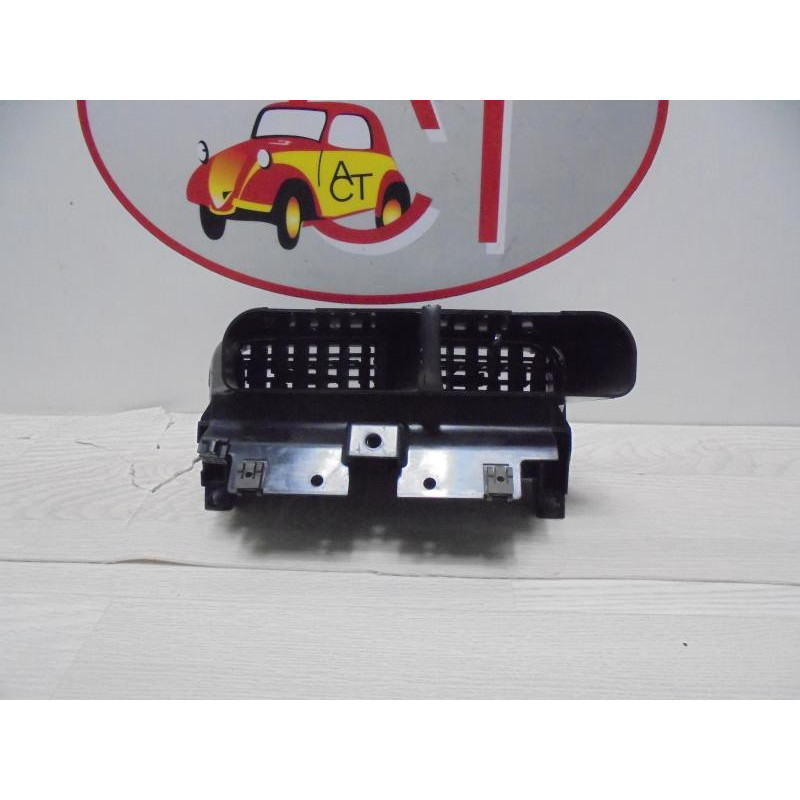 Aerateur tableau de bord central FIAT PUNTO III GRANDE PUNTO d’occasion
