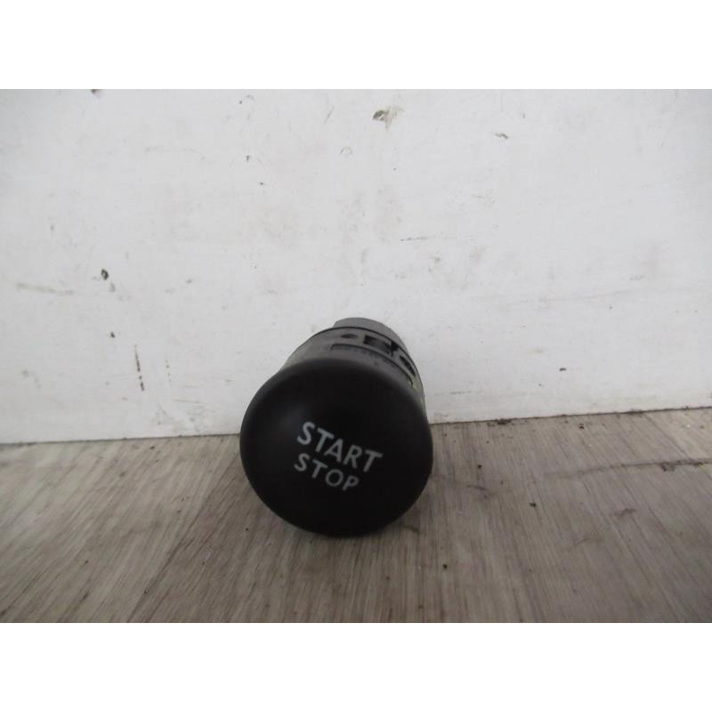 Bouton de demarrage RENAULT MEGANE III COUPE PHASE 2 d’occasion