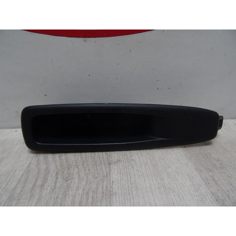 Vide poche arriere gauche RENAULT CLIO IV d’occasion