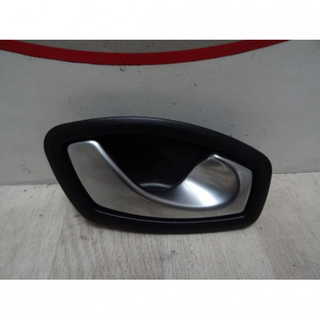 Poignee interieur arriere droit RENAULT CLIO IV d’occasion