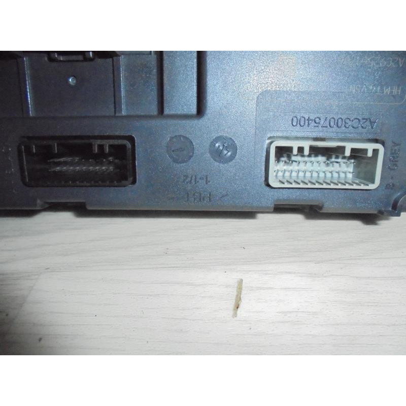 Lecteur de carte (neiman) RENAULT CLIO IV d’occasion