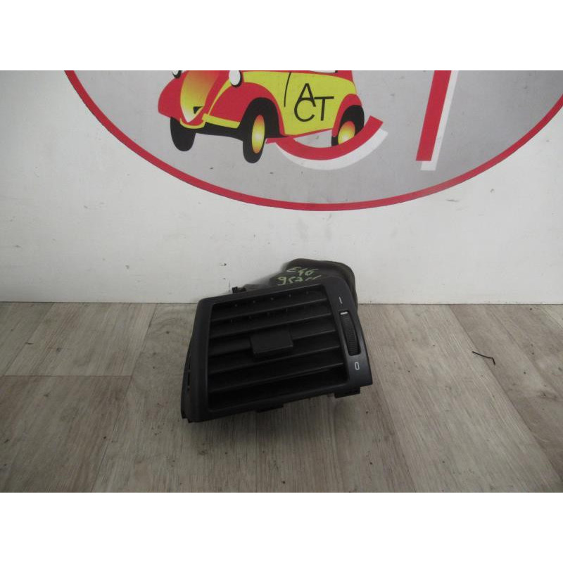 Aerateur tableau de bord avant gauche BMW SERIE 3 (E46) d’occasion
