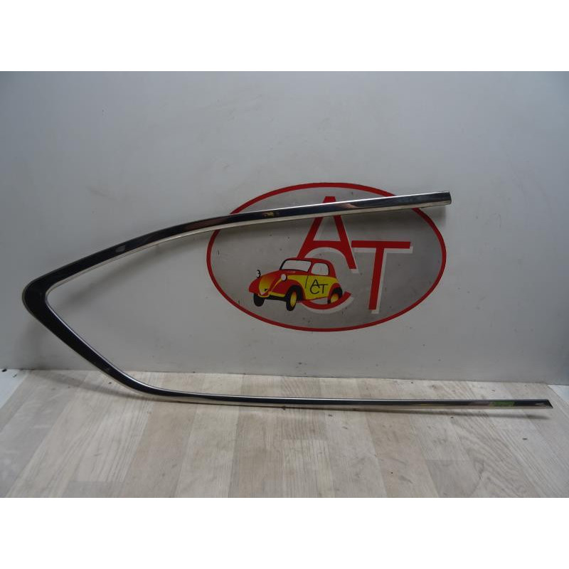 Baguette d'aile arrière gauche PEUGEOT 308 II d’occasion
