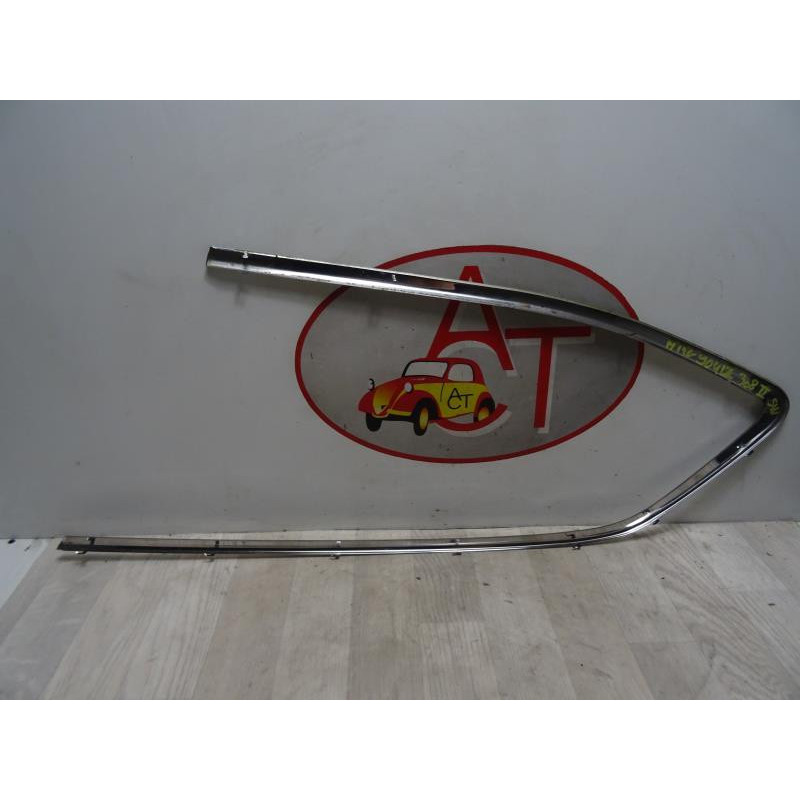 Baguette d'aile arrière gauche PEUGEOT 308 II d’occasion