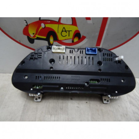 Compteur TOYOTA AVENSIS II d’occasion