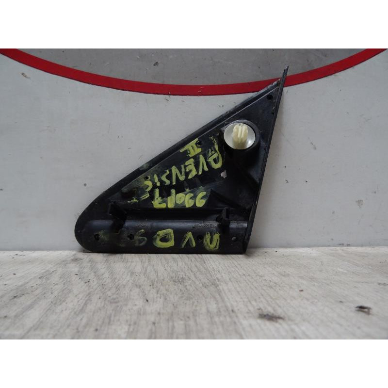 Garniture porte avant droite TOYOTA AVENSIS II d’occasion